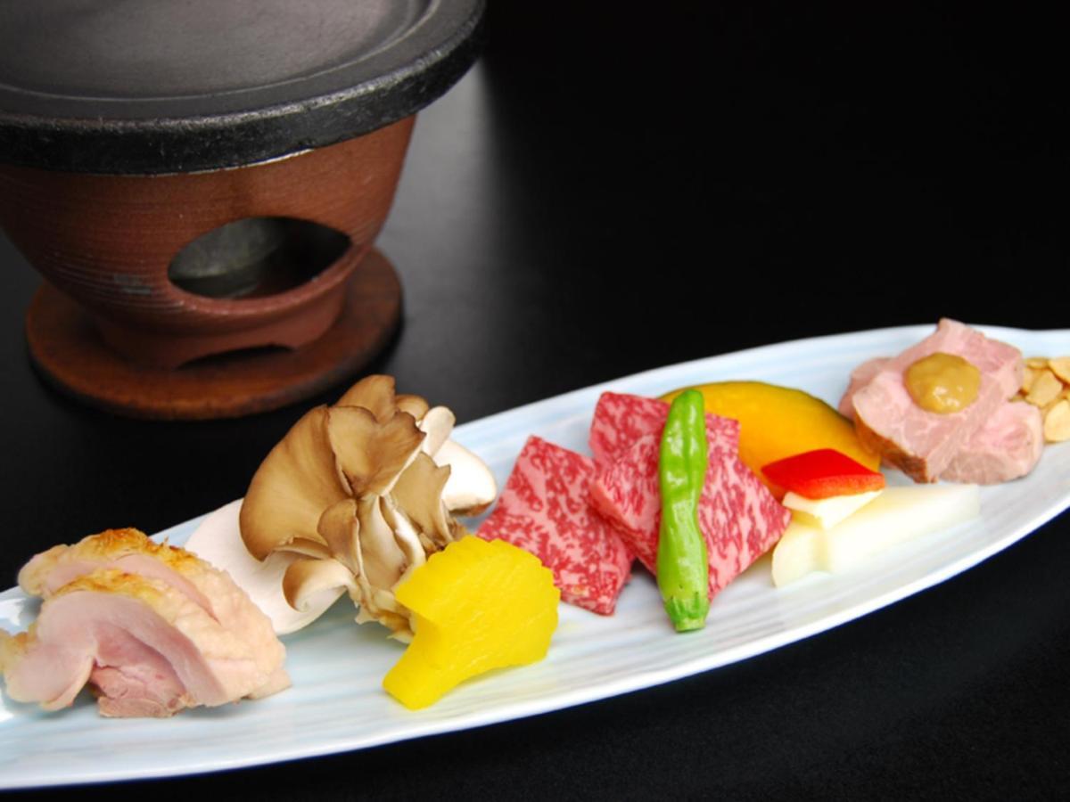 Kozantei Ubuya Hotel Fujikawaguchiko Buitenkant foto