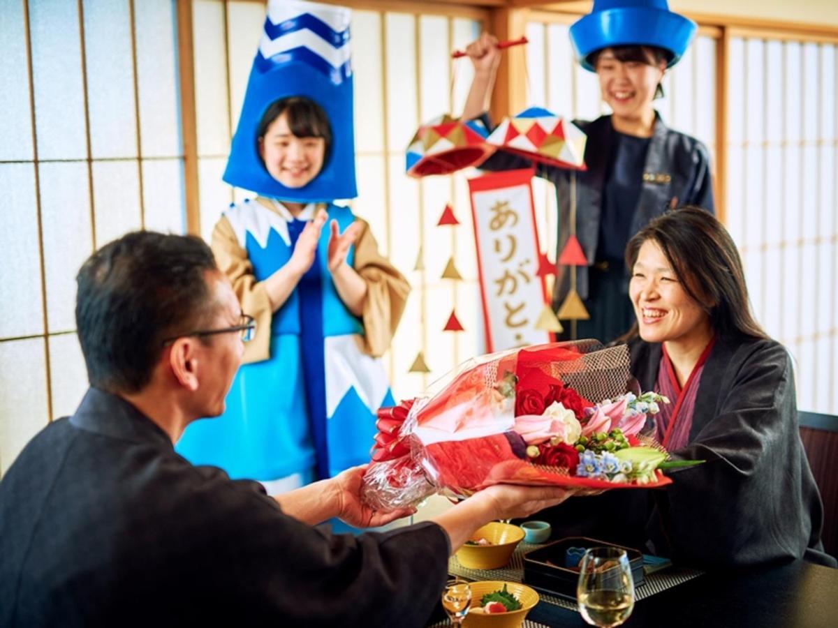 Kozantei Ubuya Hotel Fujikawaguchiko Buitenkant foto