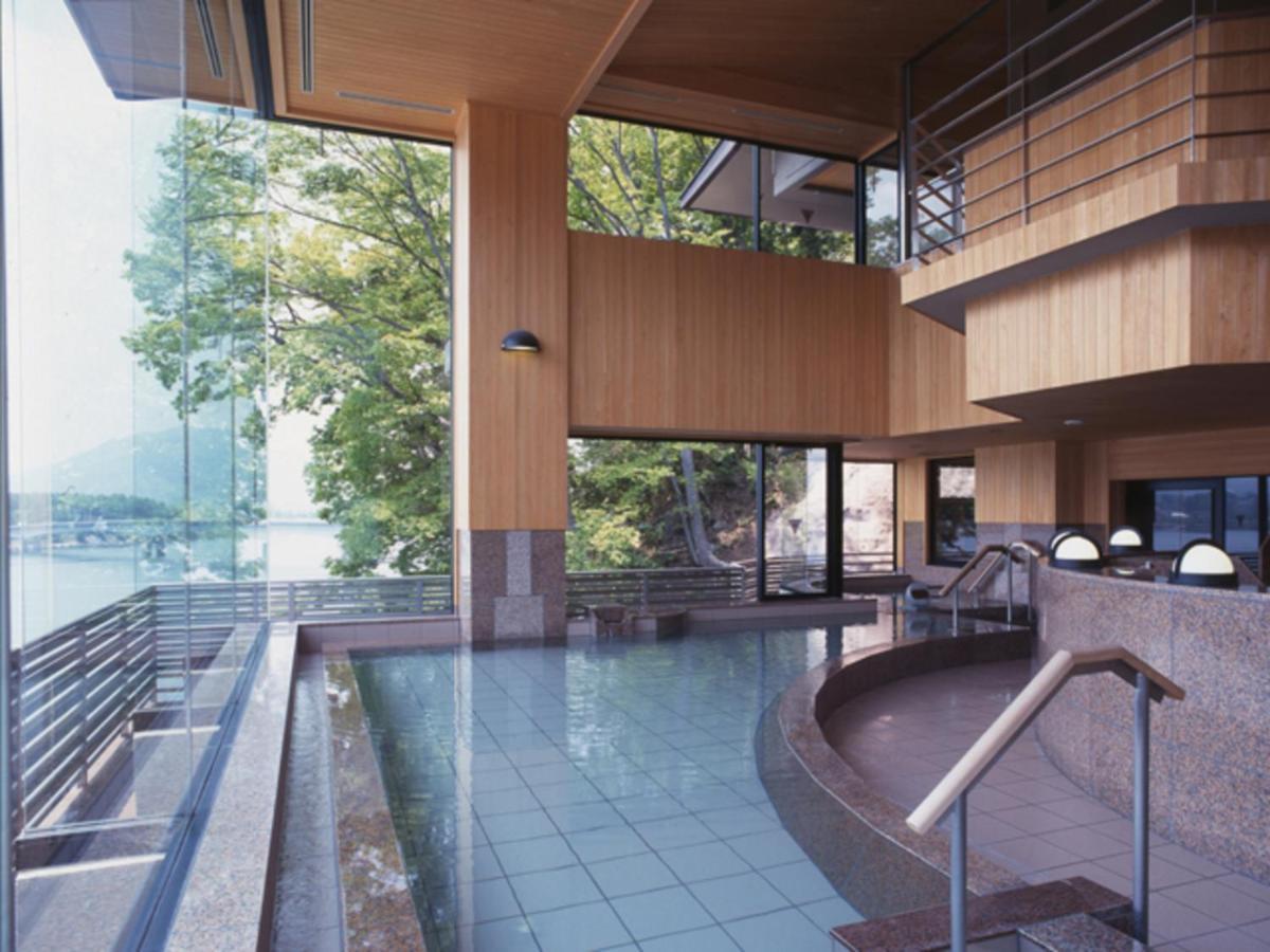 Kozantei Ubuya Hotel Fujikawaguchiko Buitenkant foto