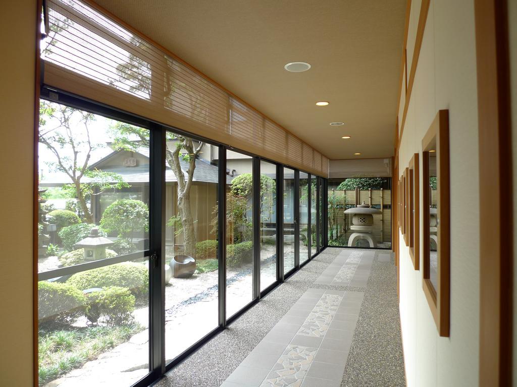 Kozantei Ubuya Hotel Fujikawaguchiko Buitenkant foto